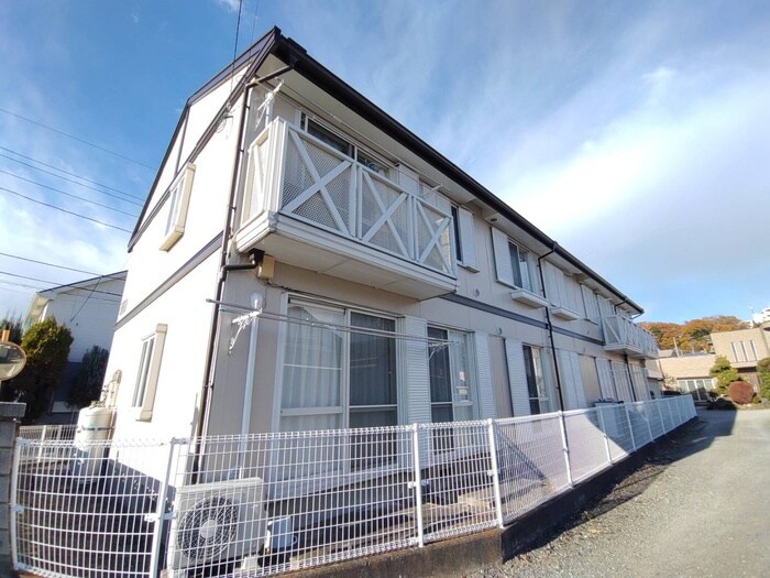 メイプルハイツの物件外観写真