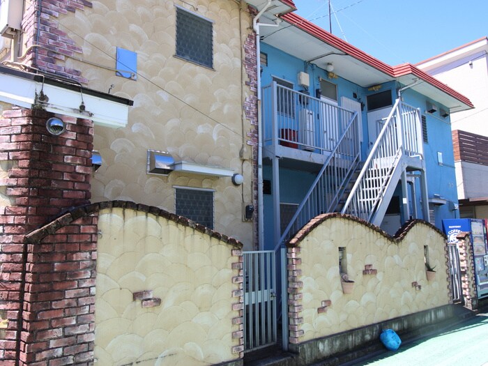 コ－ポ富士苑の物件外観写真