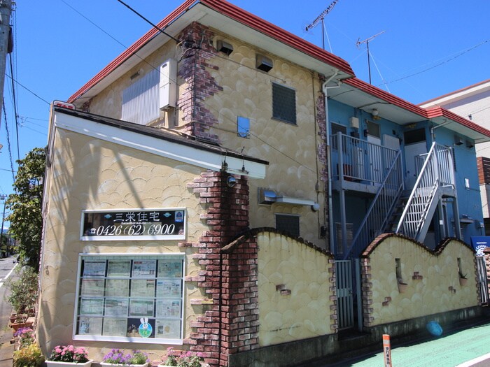 コ－ポ富士苑の物件外観写真