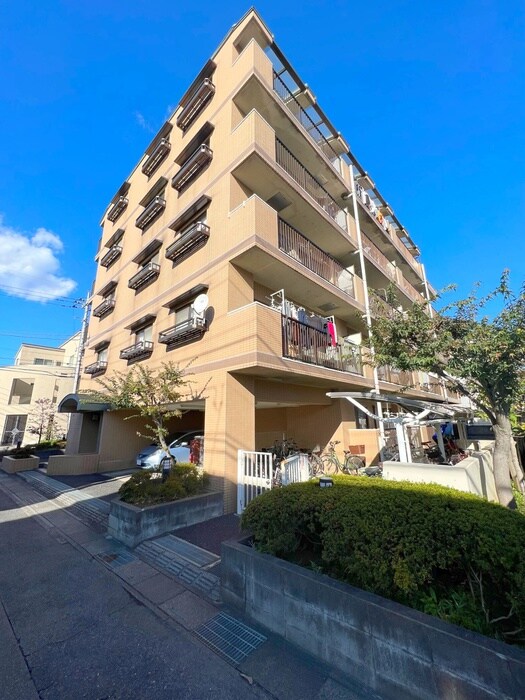 第１５藤島マンションの物件外観写真