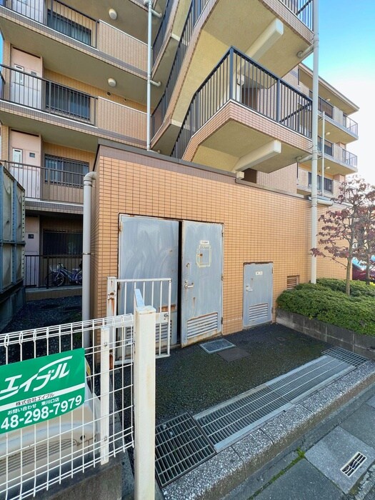 第１５藤島マンションの物件外観写真