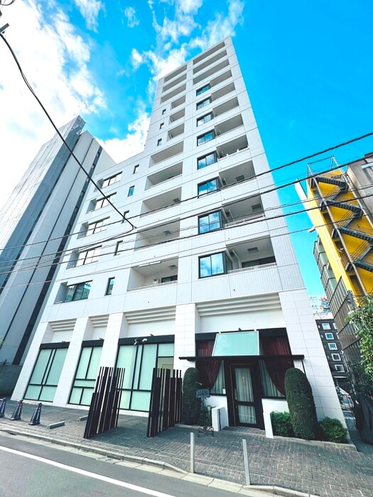 パークリュクス西麻布(704)の物件外観写真