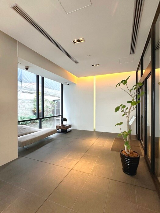 パークリュクス西麻布(704)の物件外観写真