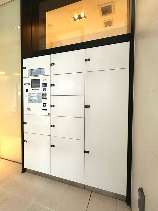 パークリュクス西麻布(704)の物件外観写真