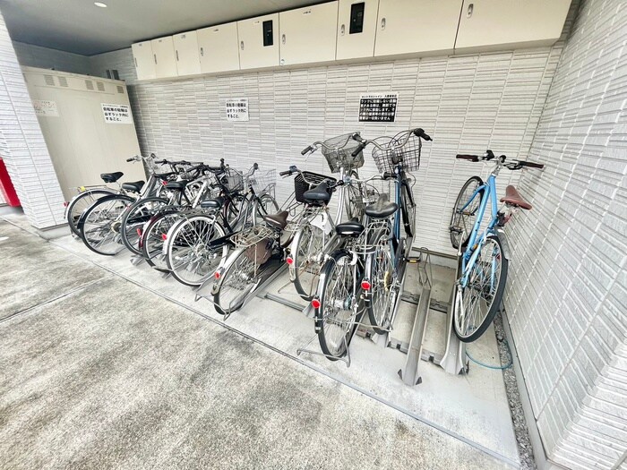 セントラルシャインの物件外観写真