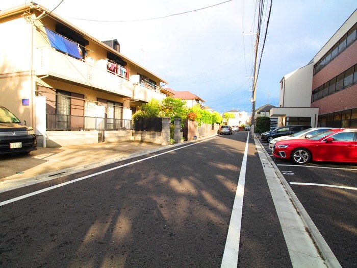 サンホワイトカメリアの物件外観写真