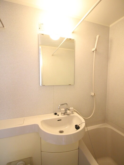 ｻﾝﾄﾞｴﾙ若葉の物件内観写真