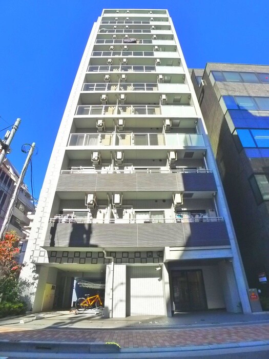 ルクレ上野の物件外観写真