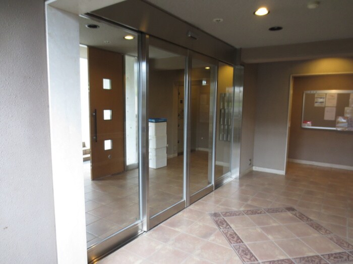 メゾンルミエ－ルたまプラ－ザの物件外観写真