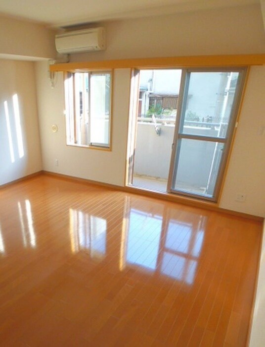 ロイヤルヒルズ浦和の物件内観写真