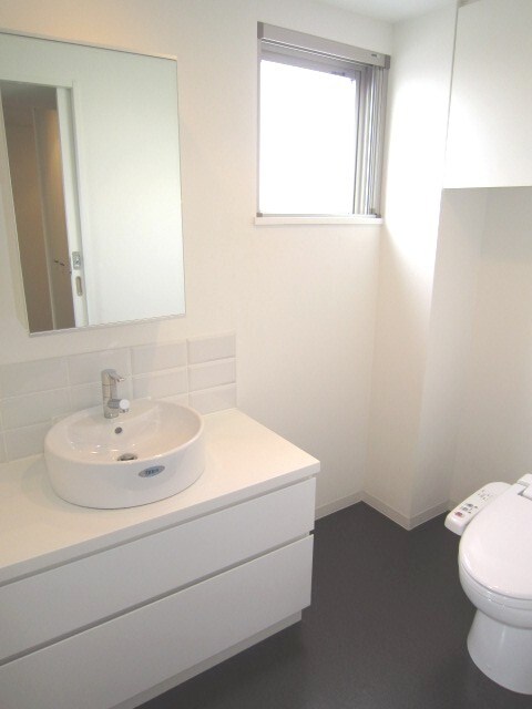 コンフォリア駒澤の物件内観写真