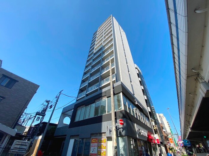 コンフォリア駒澤の物件外観写真