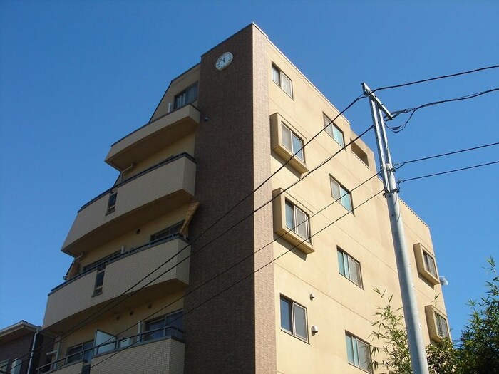 メゾン・ド・シェルの物件外観写真