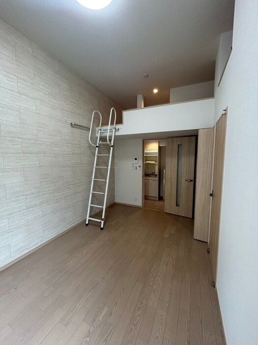 Ｌｕｎａｒｉｓ　Ｅｂｉｎａの物件内観写真