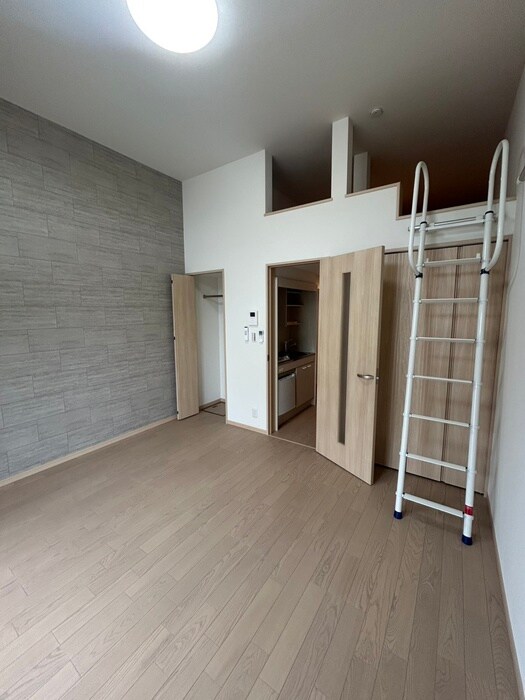 Ｌｕｎａｒｉｓ　Ｅｂｉｎａの物件内観写真