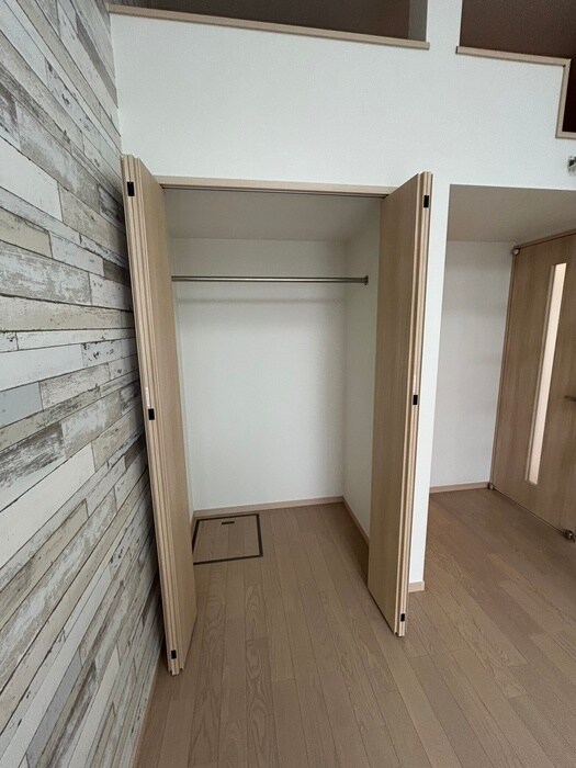 Ｌｕｎａｒｉｓ　Ｅｂｉｎａの物件内観写真