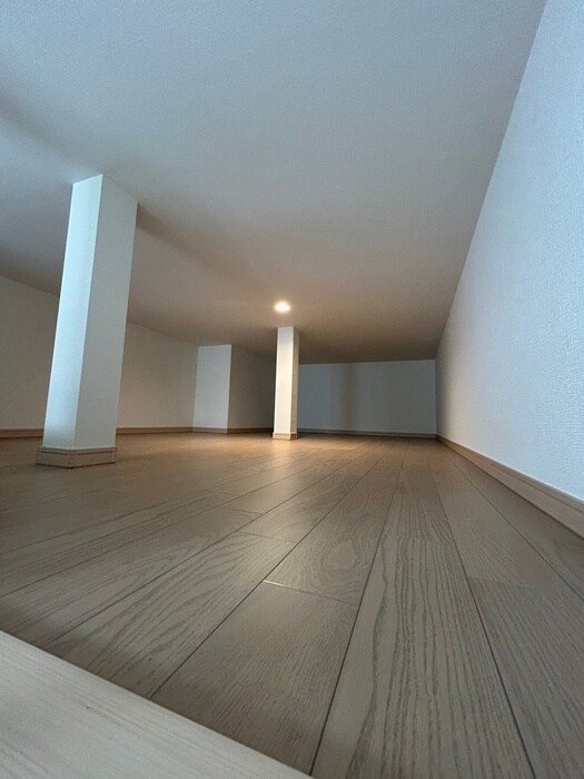 Ｌｕｎａｒｉｓ　Ｅｂｉｎａの物件内観写真