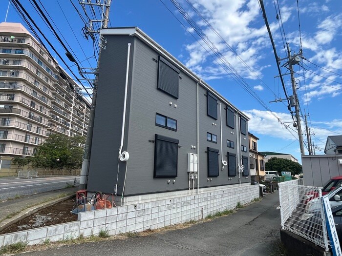 Ｌｕｎａｒｉｓ　Ｅｂｉｎａの物件外観写真