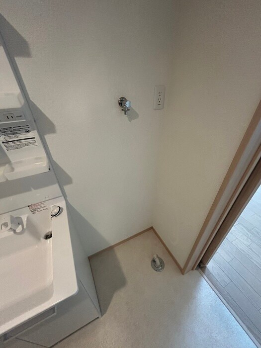 Ｌｕｎａｒｉｓ　Ｅｂｉｎａの物件内観写真