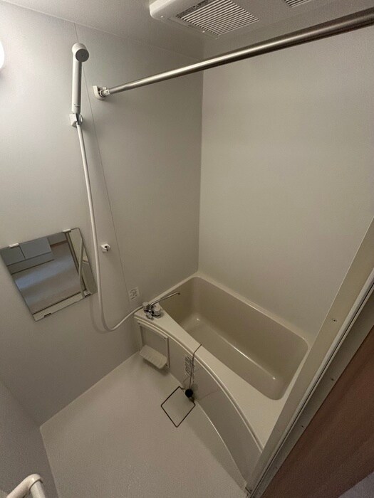 Ｌｕｎａｒｉｓ　Ｅｂｉｎａの物件内観写真