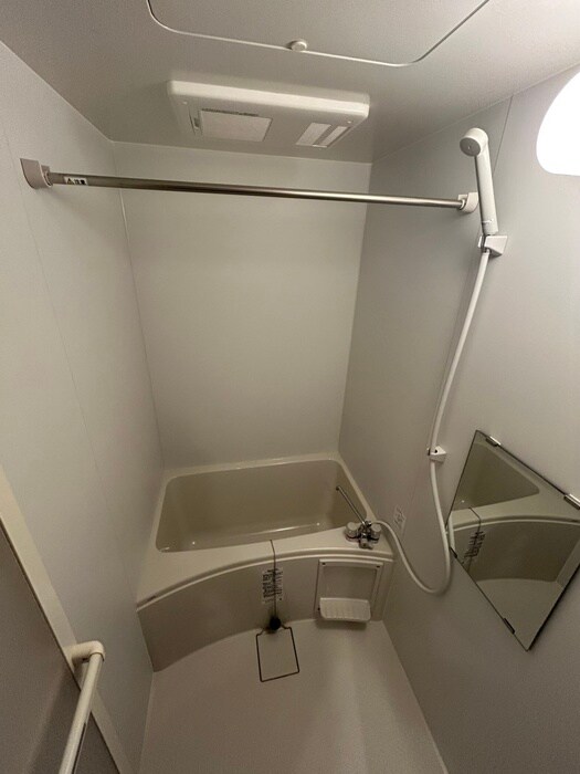 Ｌｕｎａｒｉｓ　Ｅｂｉｎａの物件内観写真