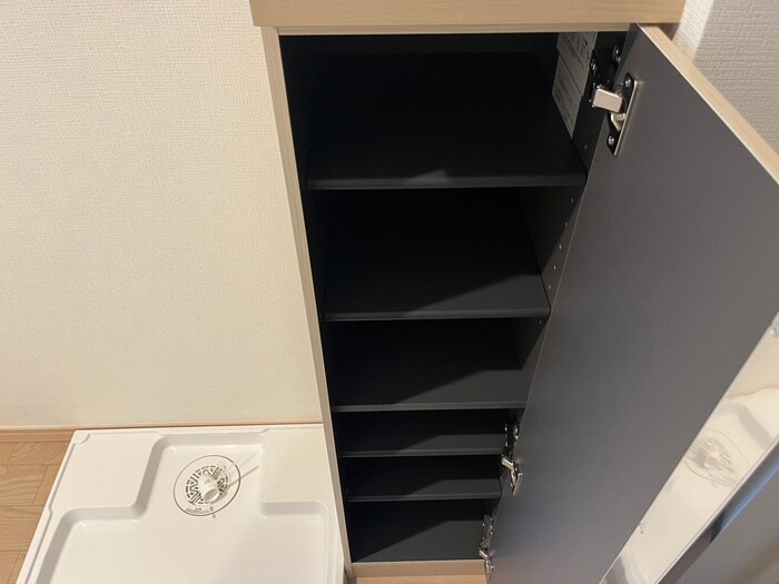 Ｌｕｎａｒｉｓ　Ｅｂｉｎａの物件内観写真