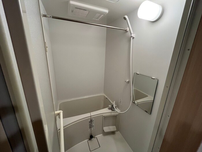 Ｌｕｎａｒｉｓ　Ｅｂｉｎａの物件内観写真