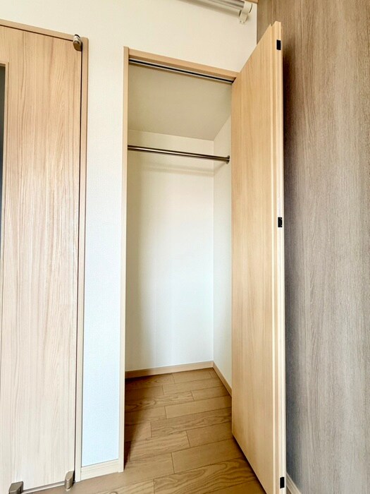 Ｌｕｎａｒｉｓ　Ｅｂｉｎａの物件内観写真