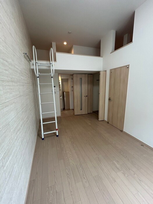 Ｌｕｎａｒｉｓ　Ｅｂｉｎａの物件内観写真