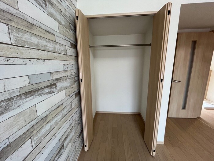 Ｌｕｎａｒｉｓ　Ｅｂｉｎａの物件内観写真