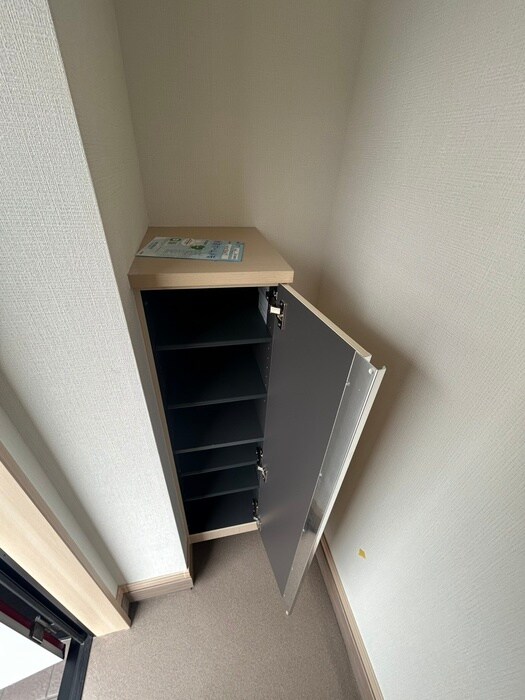 Ｌｕｎａｒｉｓ　Ｅｂｉｎａの物件内観写真