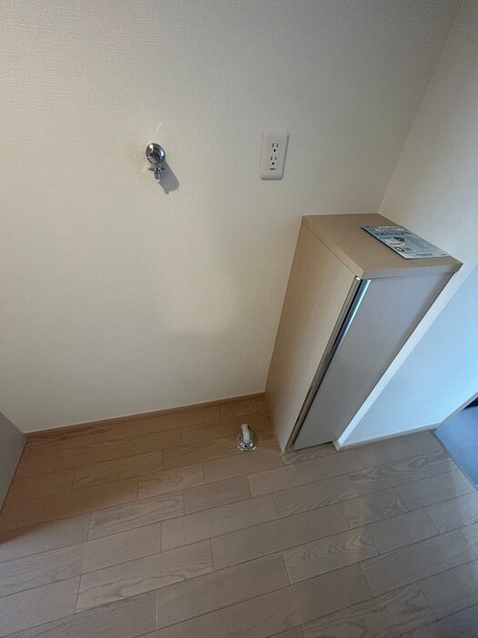 Ｌｕｎａｒｉｓ　Ｅｂｉｎａの物件内観写真