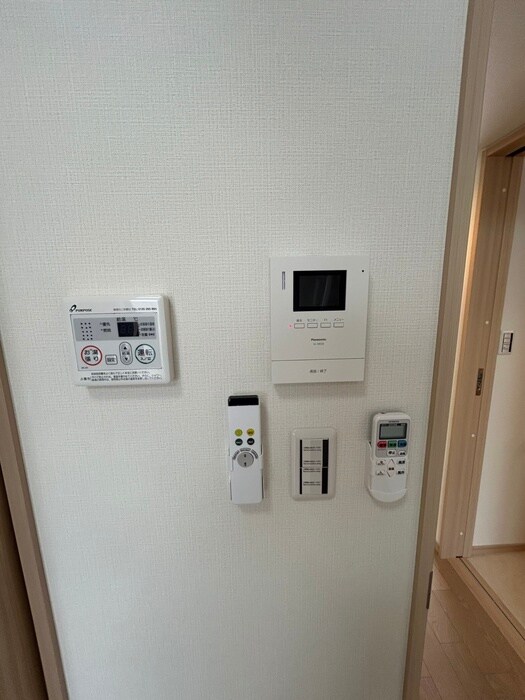 Ｌｕｎａｒｉｓ　Ｅｂｉｎａの物件内観写真