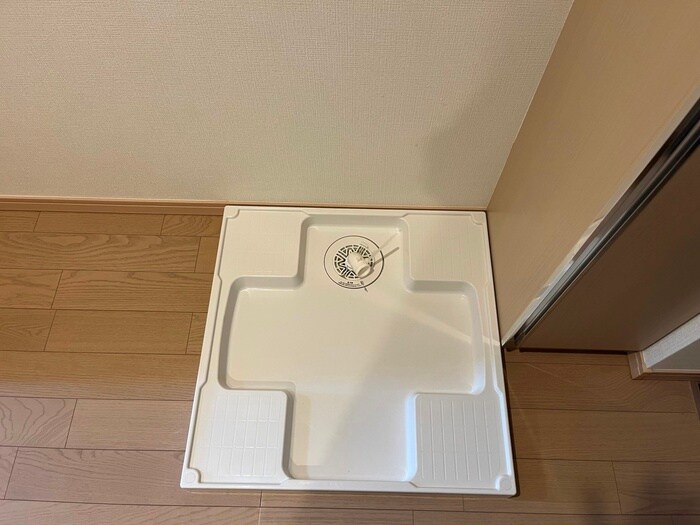 Ｌｕｎａｒｉｓ　Ｅｂｉｎａの物件内観写真