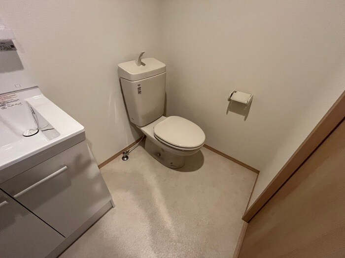 Ｌｕｎａｒｉｓ　Ｅｂｉｎａの物件内観写真