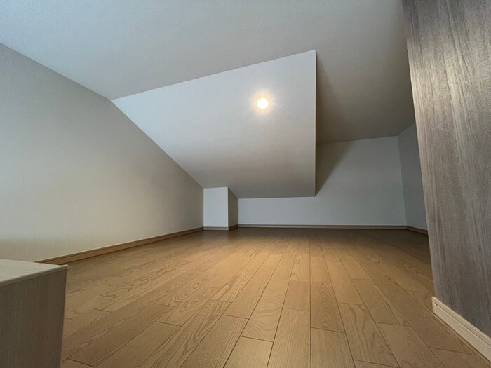 Ｌｕｎａｒｉｓ　Ｅｂｉｎａの物件内観写真