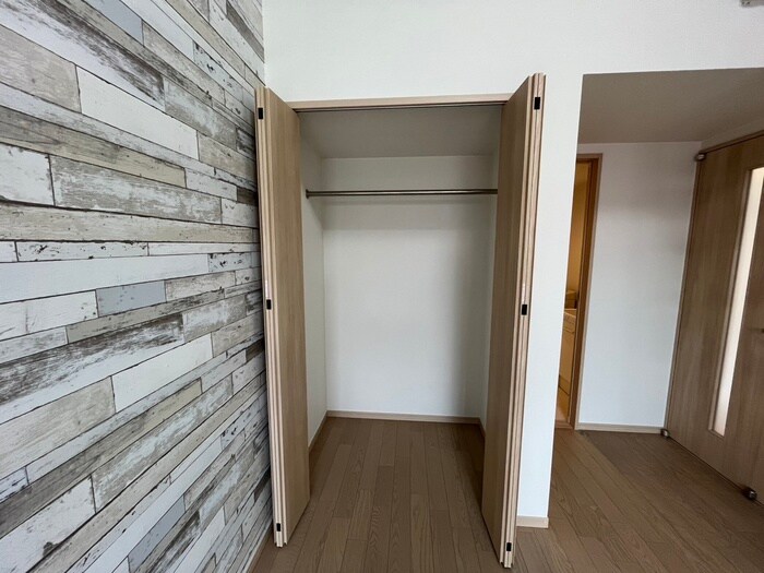 Ｌｕｎａｒｉｓ　Ｅｂｉｎａの物件内観写真