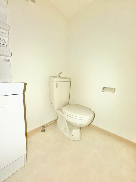 Ｌｕｎａｒｉｓ　Ｅｂｉｎａの物件内観写真