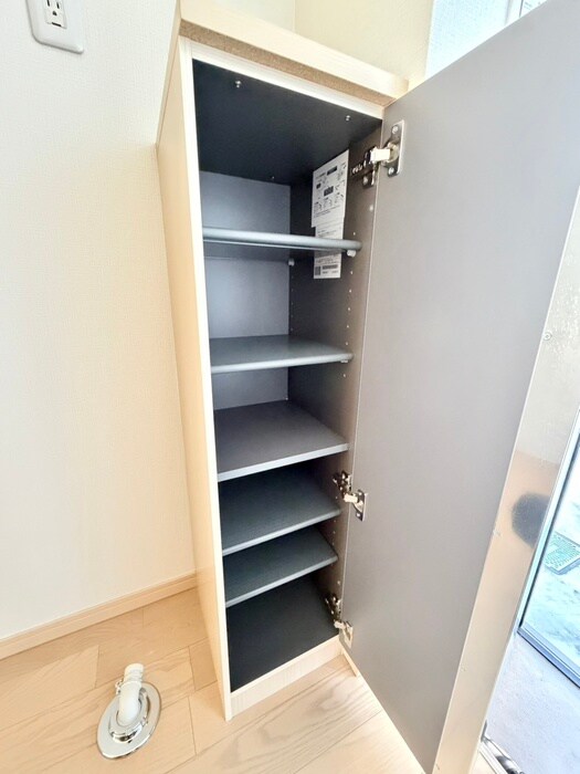 Ｌｕｎａｒｉｓ　Ｅｂｉｎａの物件内観写真