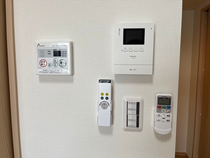 Ｌｕｎａｒｉｓ　Ｅｂｉｎａの物件内観写真