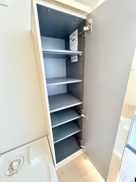 Ｌｕｎａｒｉｓ　Ｅｂｉｎａの物件内観写真