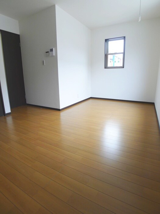 リュミエ－ル浦和の物件内観写真