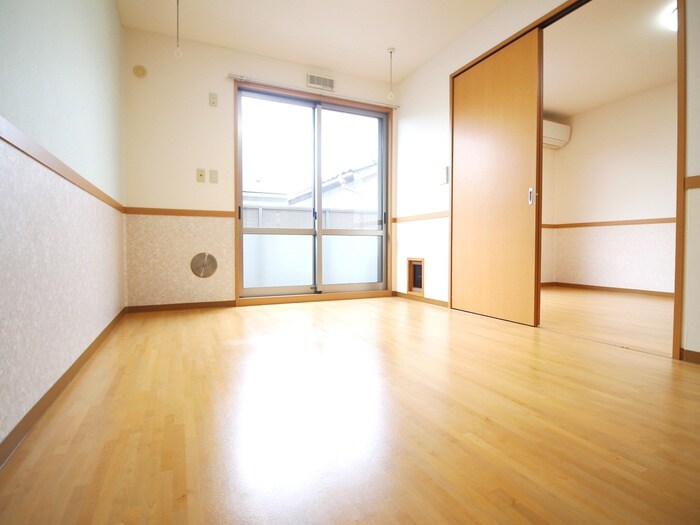 コンフォートフォレストの物件内観写真