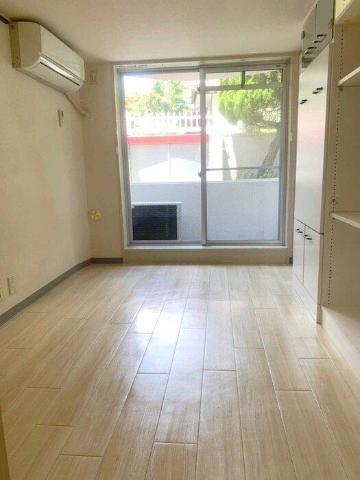 エマーレ中野新橋の物件内観写真