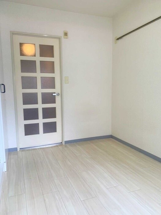 エマーレ中野新橋の物件内観写真