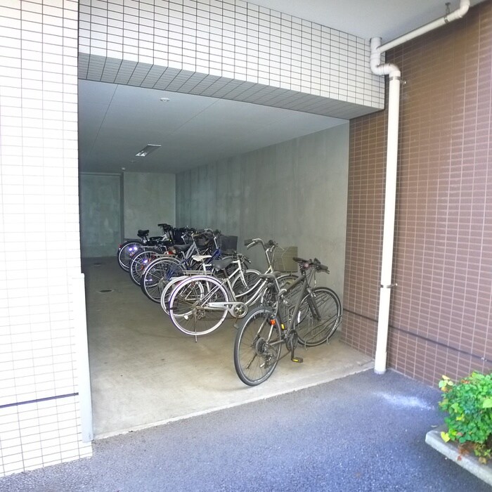 ビンシスタ－レットの物件外観写真