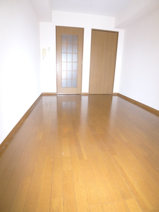 クリエイティブ１２の物件内観写真