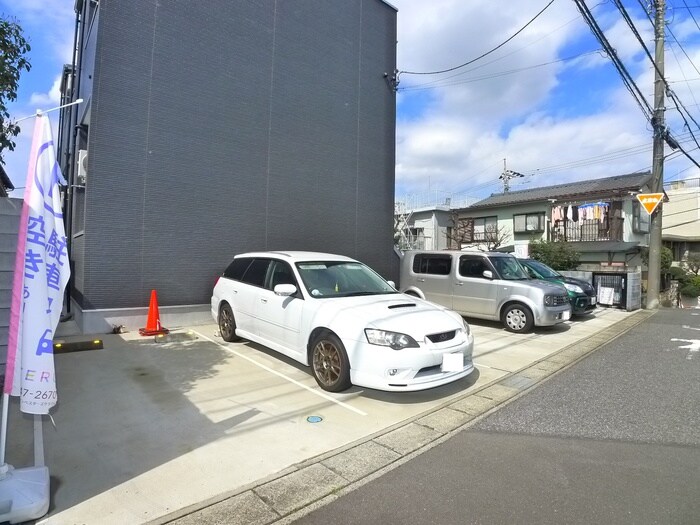 ヒルハイツ上本郷の物件外観写真