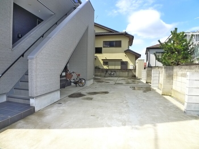 ヒルハイツ上本郷の物件外観写真