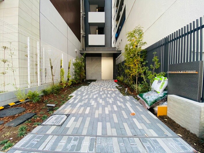 クレストコート門前仲町の物件外観写真